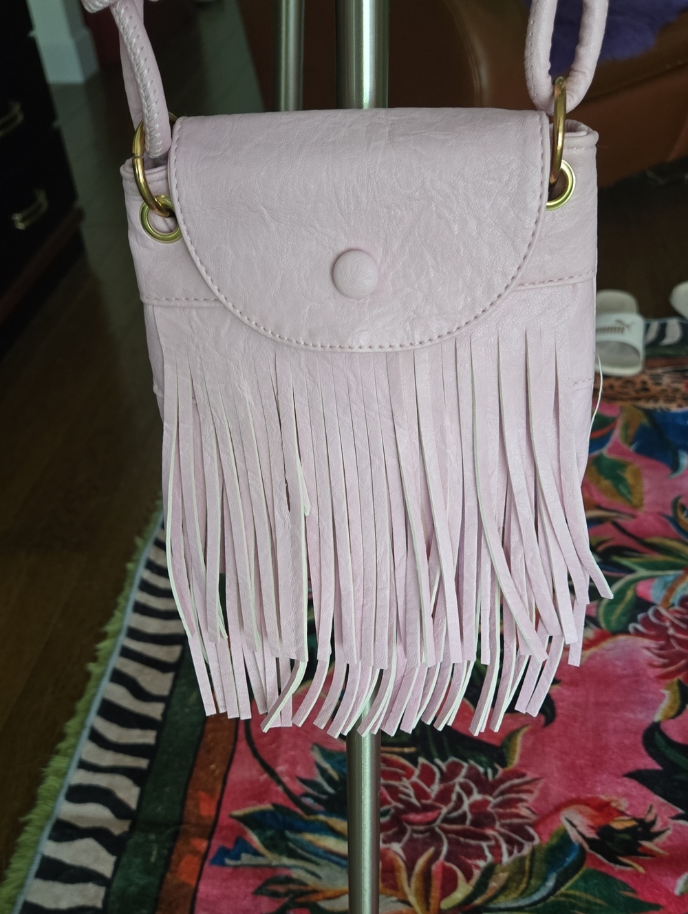 Women’s Pink Fringe Crossbody Bag - Pale Pink